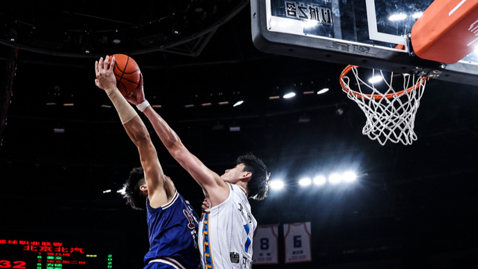 凯恩：我可以拿金球奖，通常需赢得世界杯或欧冠才能实现（凯恩称有望问鼎金球：通常得先赢下世界杯或欧冠）