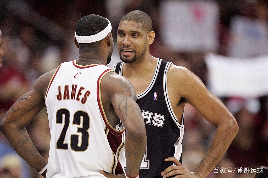 网友热议：法国战挪威，萨利巴又要遇见哈兰德了（热议不断：法国迎战挪威，萨利巴将再度对位哈兰德）