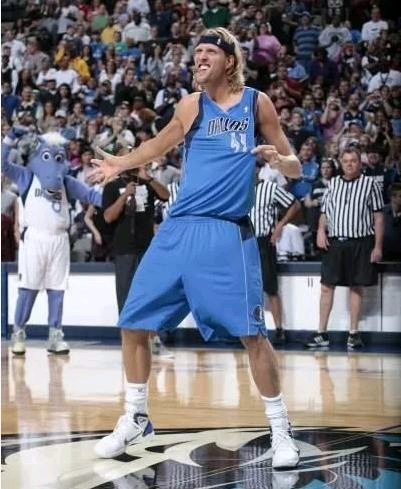 乌迪内斯vs亚特兰大：扎尼奥洛、布克萨首发，斯卡马卡、扎莱夫斯基出战（乌迪内斯对阵亚特兰大：扎尼奥洛、布克萨先发，斯卡马卡、扎莱夫斯基登场）