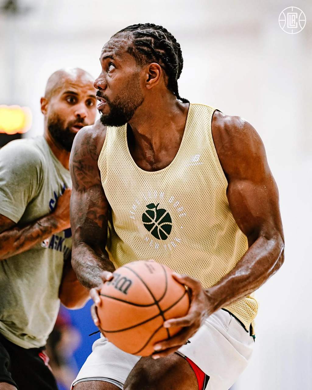 广州豹主帅：我们和铜梁龙同积60分却没能冲超，多少有点遗憾（广州豹主帅：与铜梁龙同积60分仍无缘冲超，颇感遗憾）