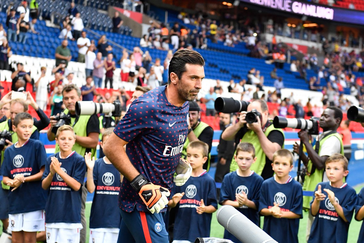 身体对抗硬得离谱（身体对抗强硬爆表）