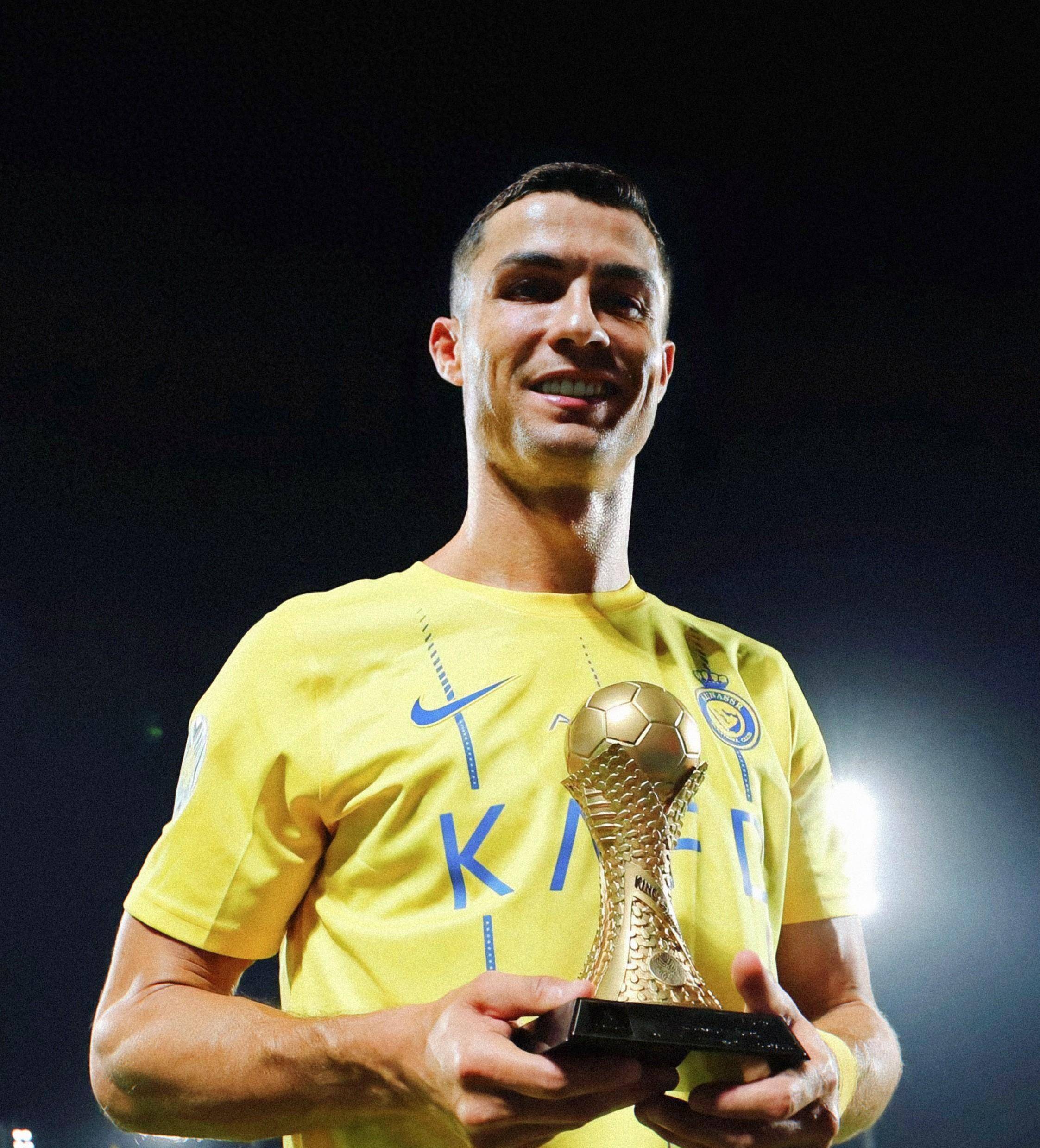 英超前瞻：维拉取分势头强盛，狼队长期低迷仍不见缓和迹象（英超前瞻：维拉势头正盛，狼队颓势难止）