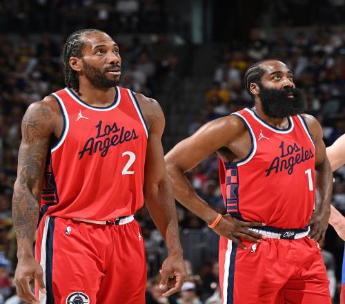 爆大冷！3-2，男排亚洲独苗挺进世锦赛8强，中国男排同组劲敌出局（3比2逆袭，亚洲独苗挺进世锦赛八强，中国男排同组劲敌止步）