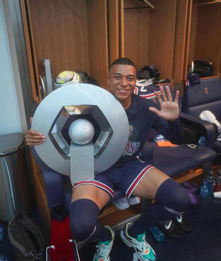 佩杜拉：冬奥会占用圣西罗球场，国米意大利杯比赛将移师蒙扎（佩杜拉：因冬奥占用圣西罗，国米意杯主场将改至蒙扎）