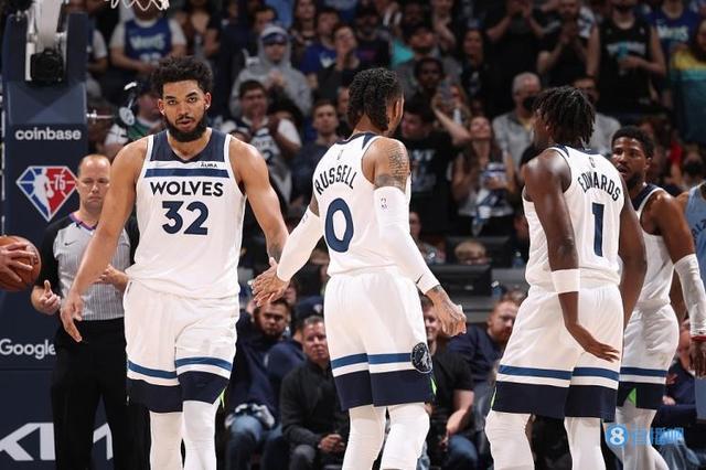 詹姆斯篮下强打稳定胜局（詹姆斯内线强攻锁定胜利）